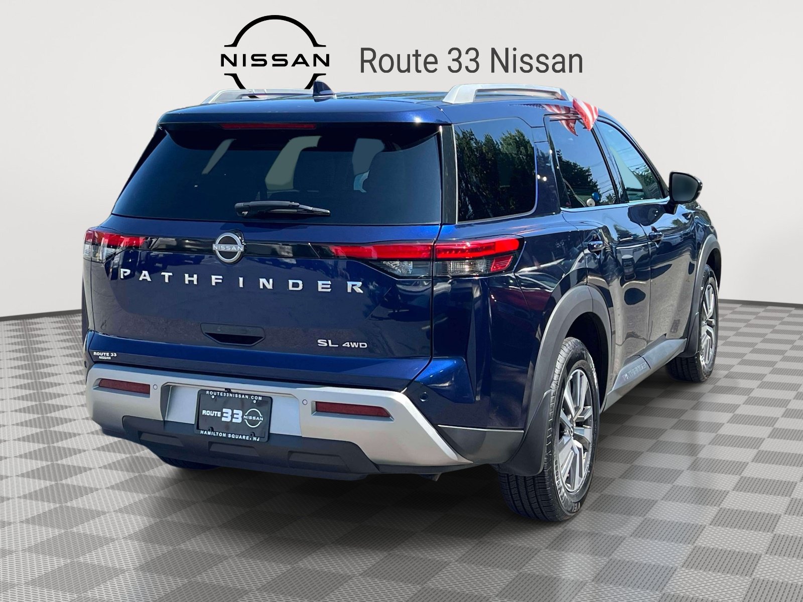 Used 2024 Nissan Pathfinder SL AWD/4WD image 4