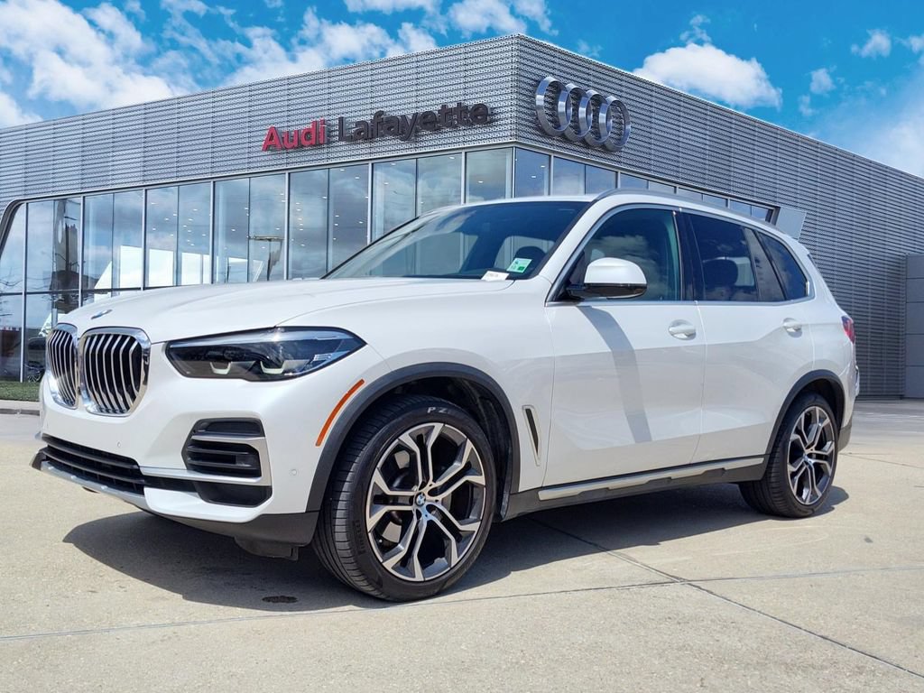 Used 2022 BMW X5 sDrive40i w/ Premium Package