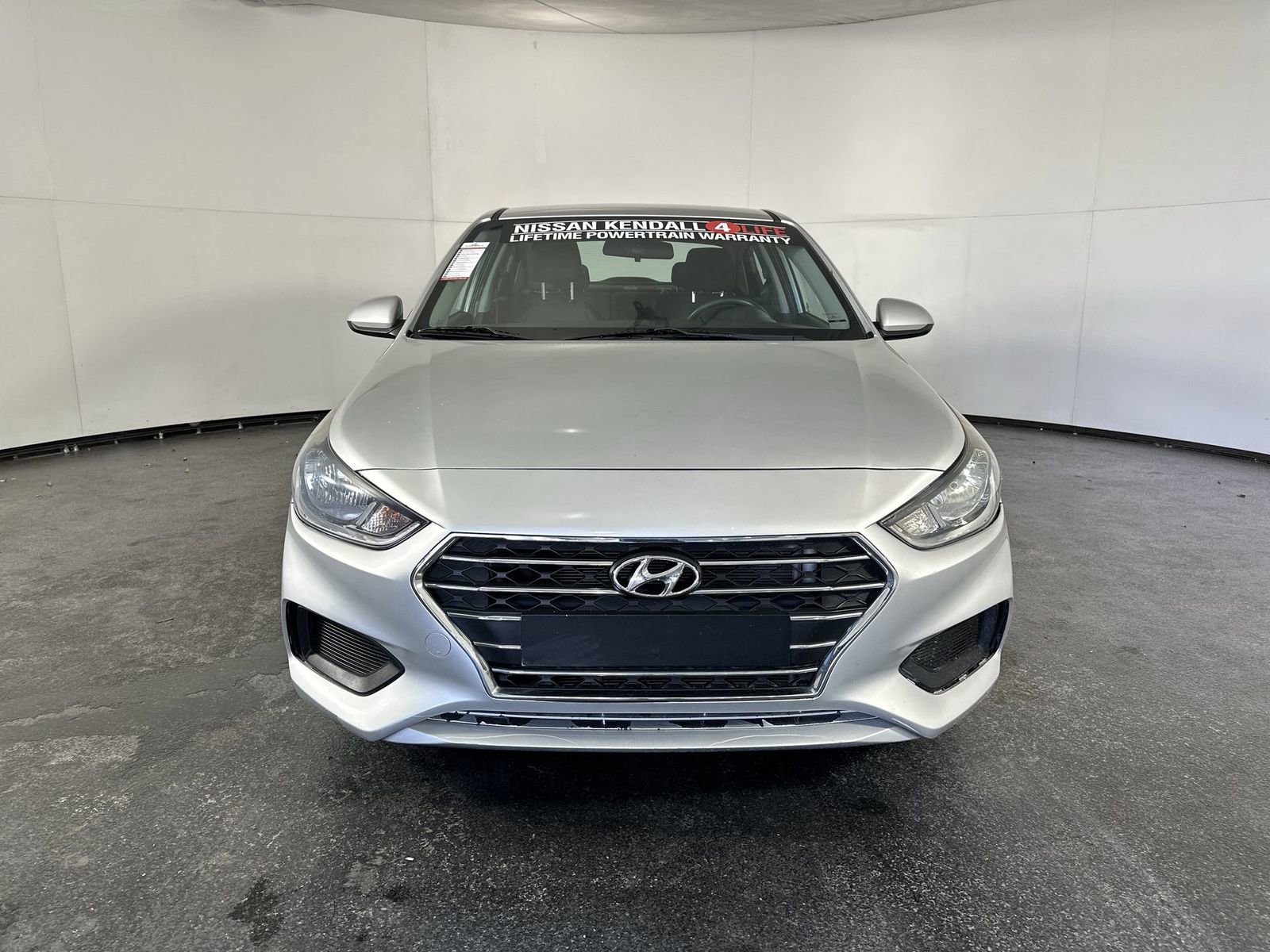 Used 2020 Hyundai Accent SE FWD image 3