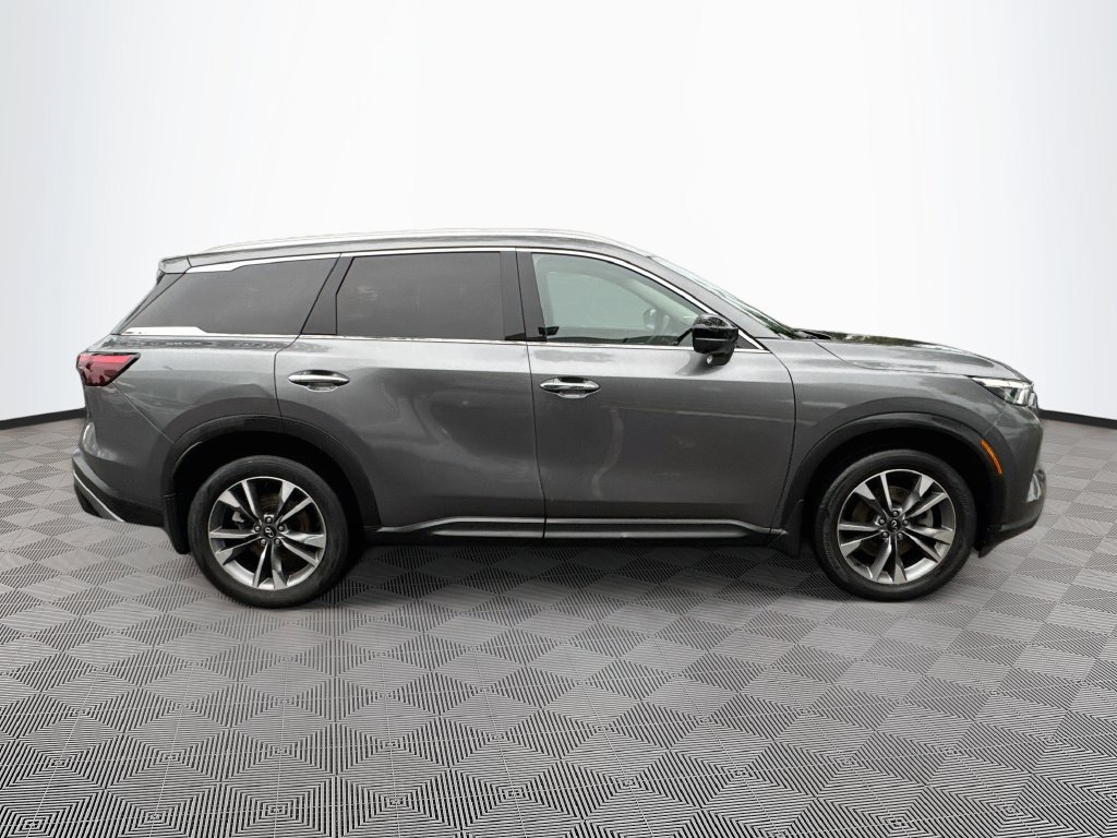 Certified 2023 INFINITI QX60 Luxe w/ Performance Audio Package AWD/4WD image 5