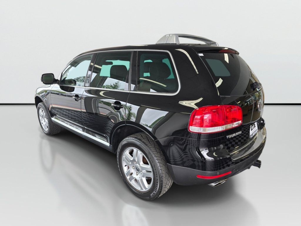 Used 2004 Volkswagen Touareg V8 AWD/4WD image 5