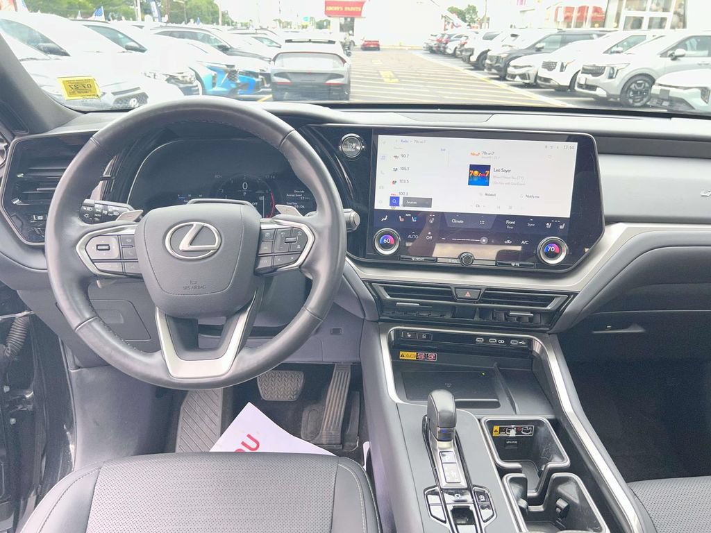 Used 2024 Lexus TX 350 AWD w/ Captains Chair Package image 11