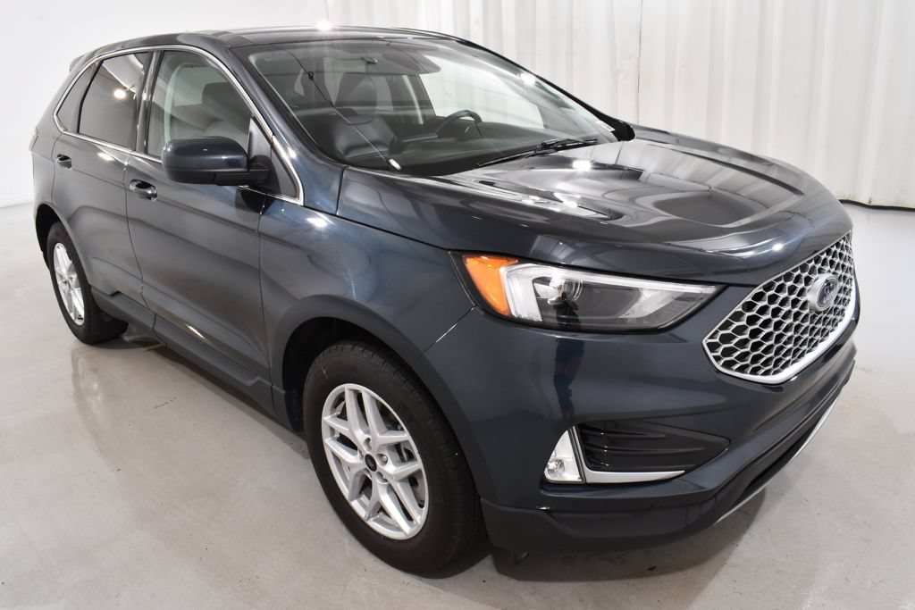 Used 2023 Ford Edge SEL w/ Convenience Package AWD/4WD image 5