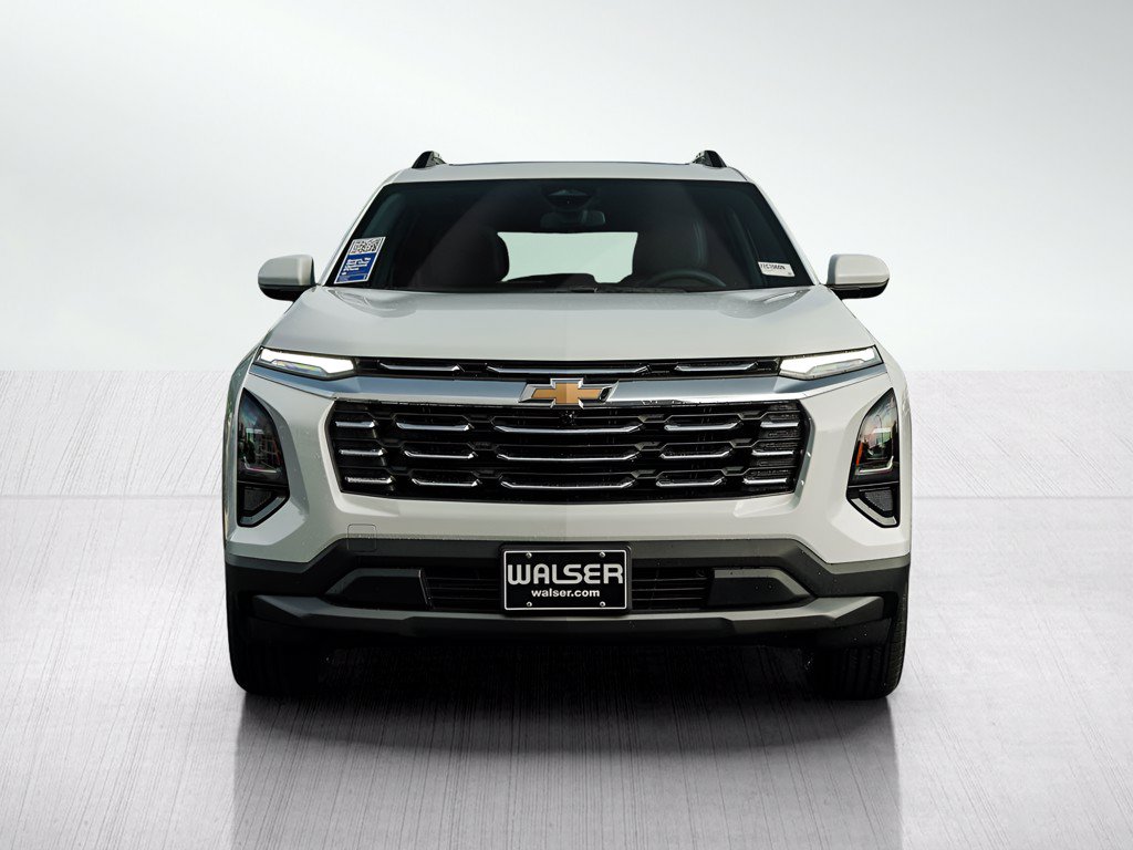 New 2027 Chevrolet Equinox LT w/ Convenience Package II AWD/4WD image 2