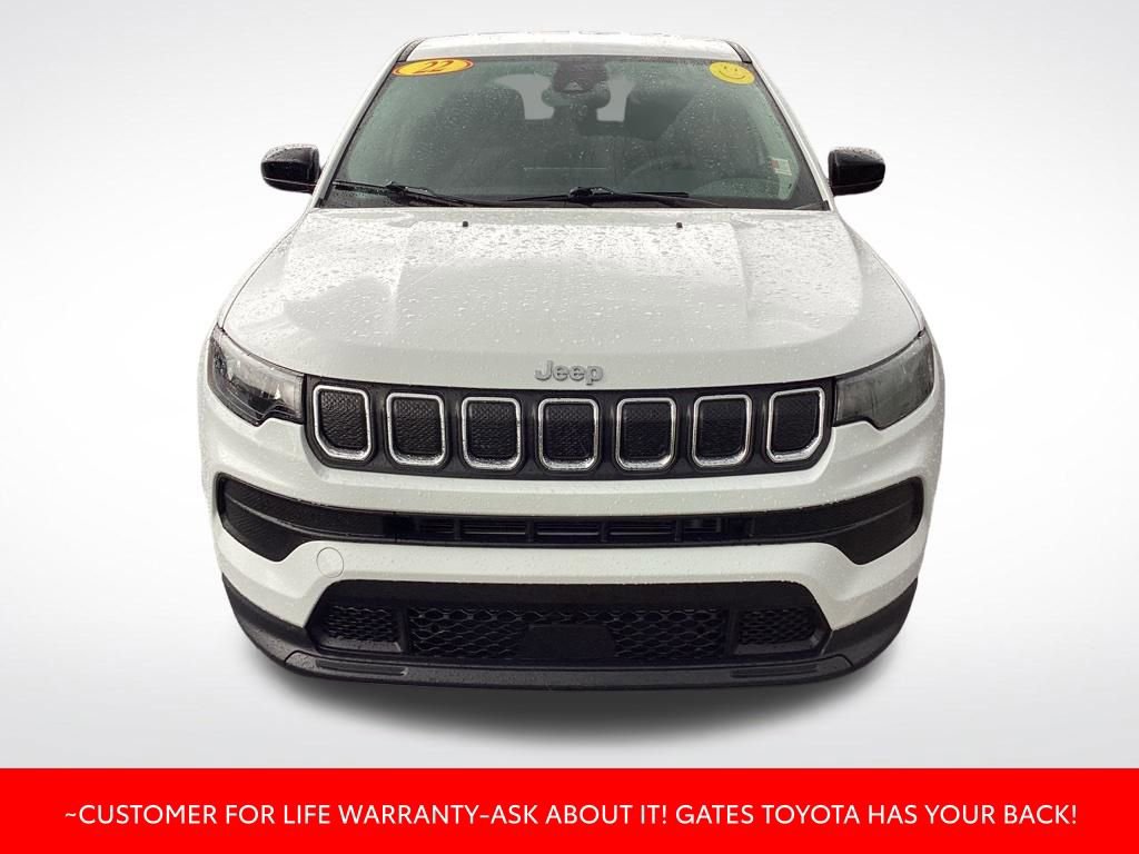 Used 2022 Jeep Compass Sport image 2