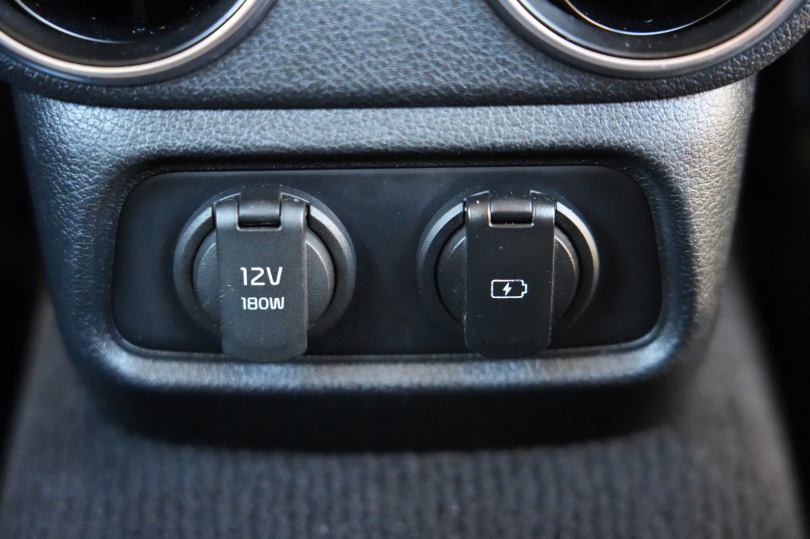 Used 2019 Kia Stinger AWD/4WD image 30