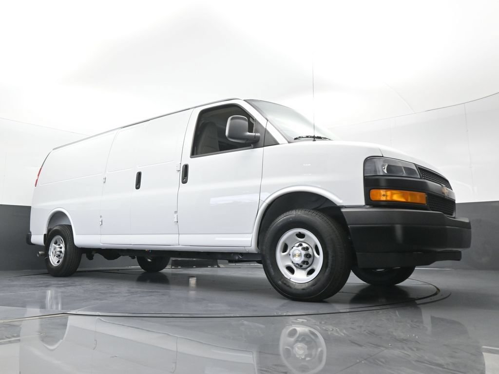 New 2026 Chevrolet Express 2500 Extended w/ Driver Convenience Package RWD image 59