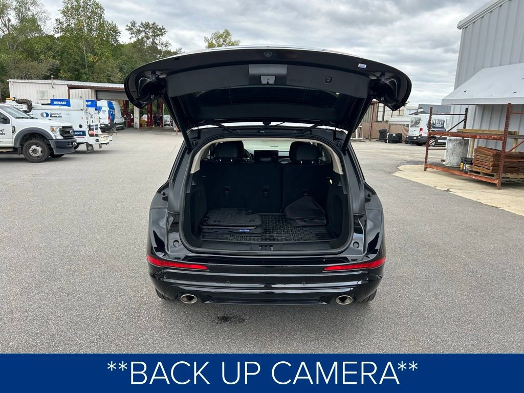 Used 2023 Lincoln Corsair Grand Touring w/ Equipment Group 302A image 7