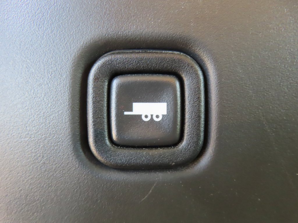 New 2025 Chevrolet Express 3500 KNAPHEIDE 56 ULTRA-LOW KUV129 w/ Power Convenience Package image 13