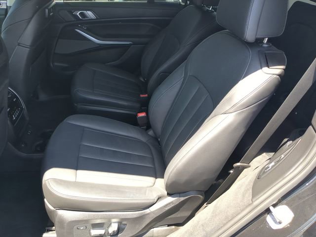 Used 2021 BMW X7 xDrive40i w/ Premium Package AWD/4WD image 20