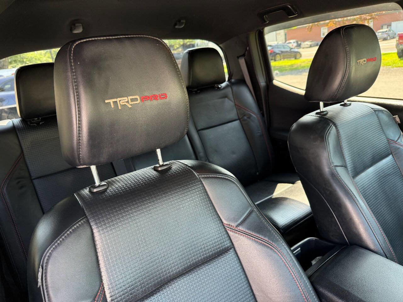 Used 2017 Toyota Tacoma TRD Pro image 14