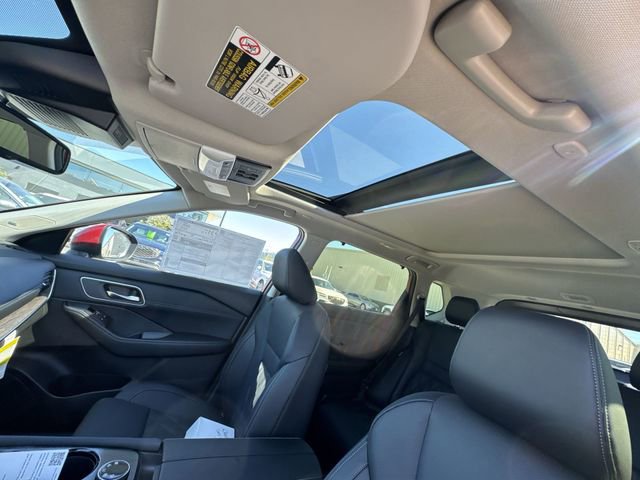 New 2026 Nissan Rogue Platinum w/ Platinum Premium Package image 21