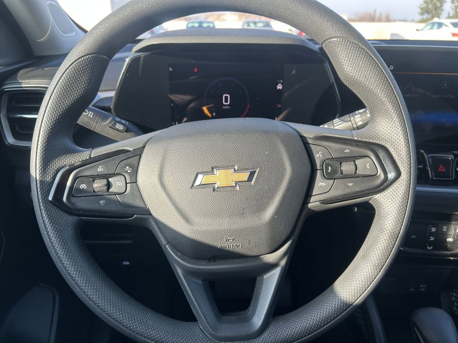 Used 2025 Chevrolet TrailBlazer LT image 25