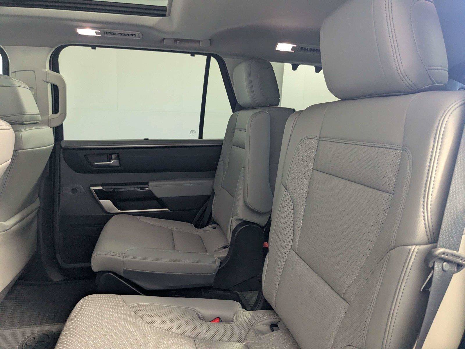 Certified 2024 Toyota Sequoia Limited w/ Tow Technology Package AWD/4WD image 33