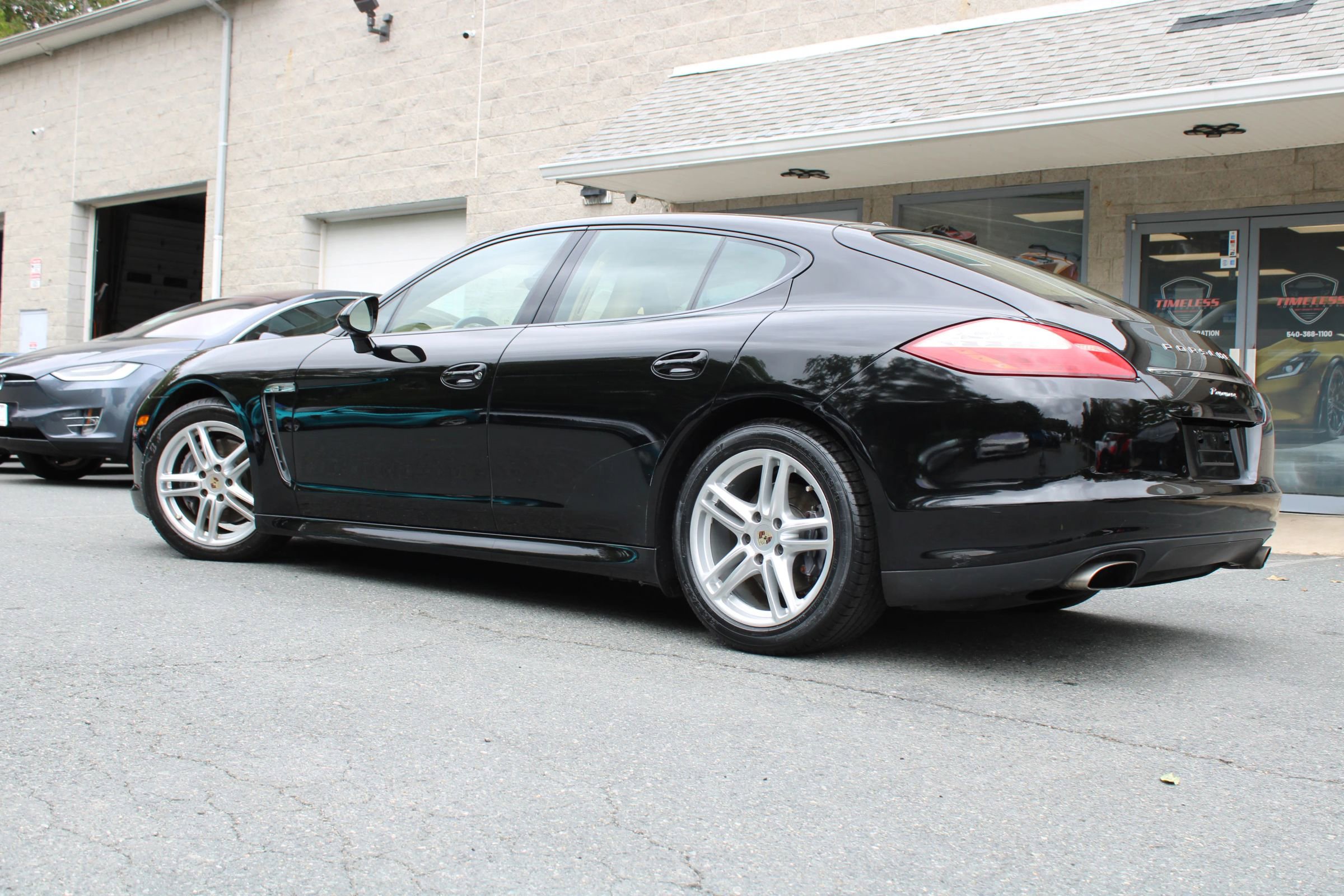 Used 2012 Porsche Panamera 4 image 33