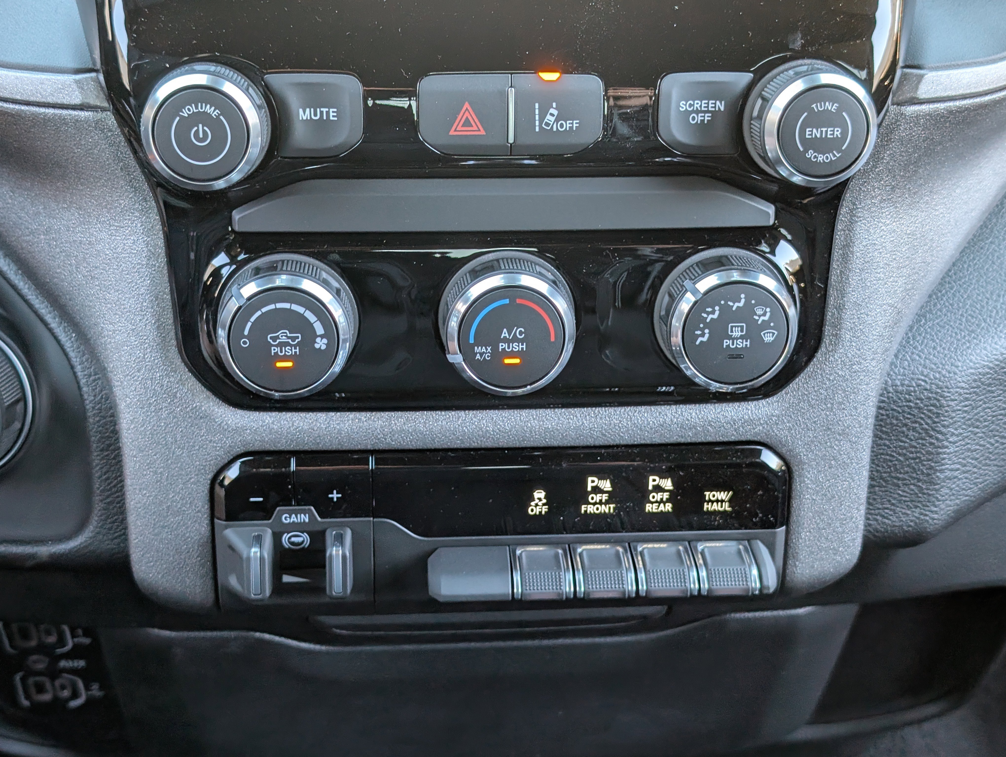 New 2026 RAM 1500 Tradesman image 17