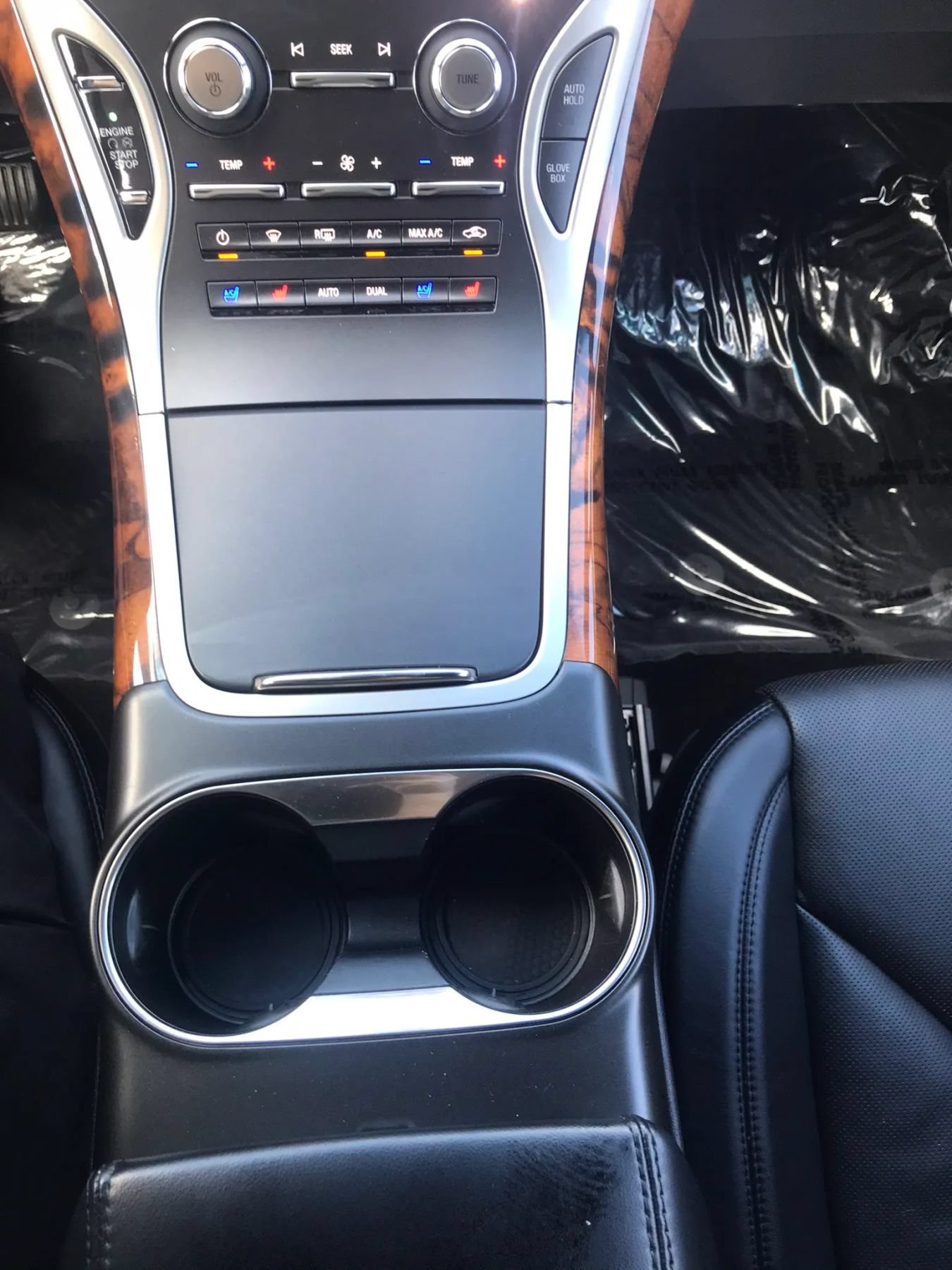 Used 2016 Lincoln MKX Reserve w/ Luxury Package AWD/4WD image 30