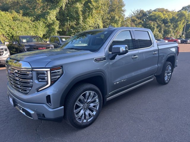 New 2025 GMC Sierra 1500 Denali