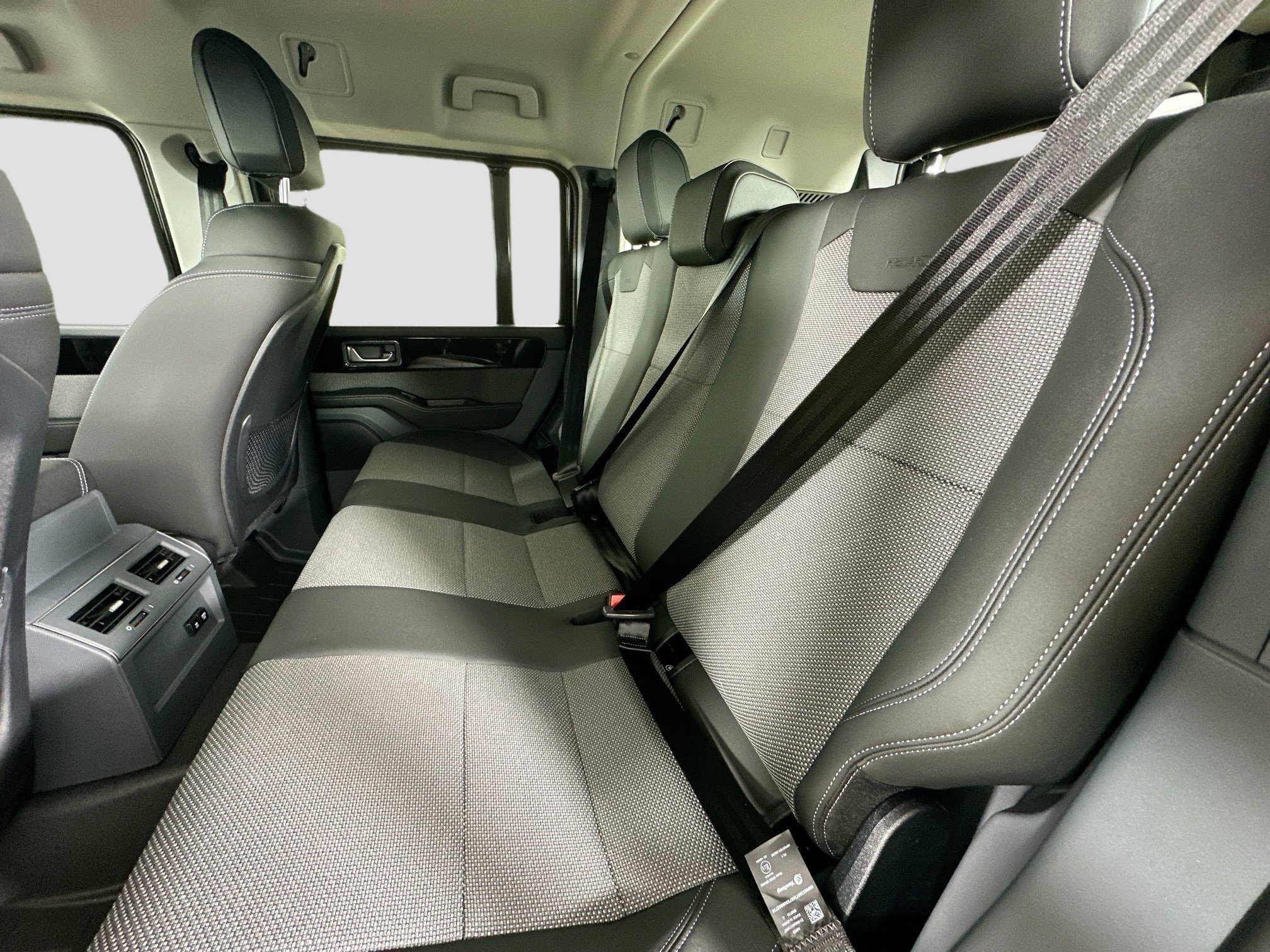 New 2026 INEOS Grenadier Station Wagon AWD/4WD image 35