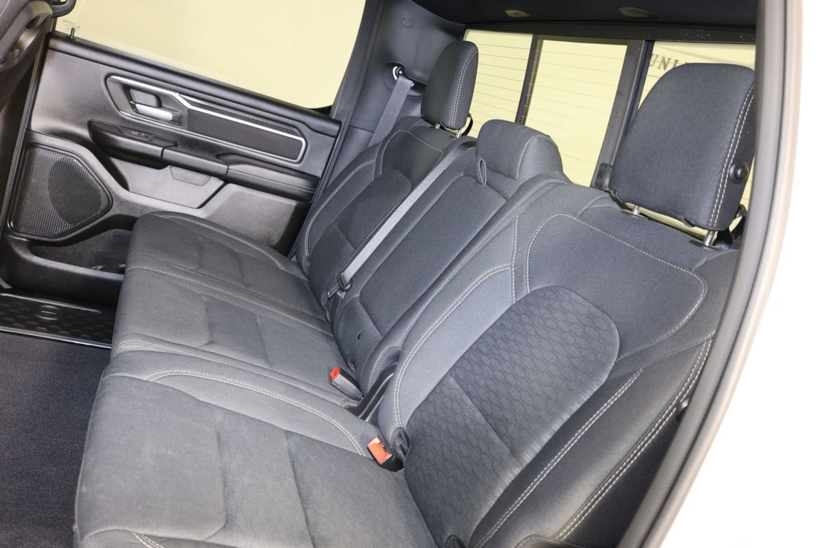 Used 2025 RAM 1500 Big Horn AWD/4WD image 10