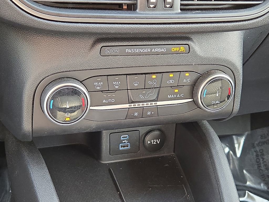 Used 2023 Ford Escape Active image 30