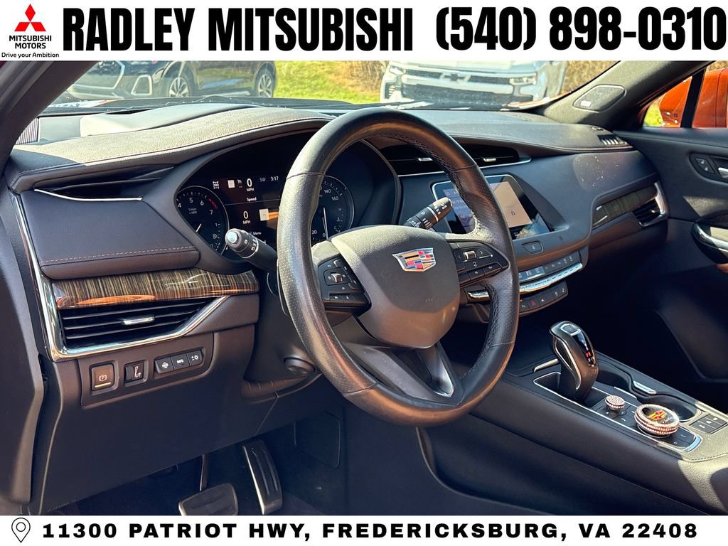 Used 2019 Cadillac XT4 Sport AWD/4WD image 4
