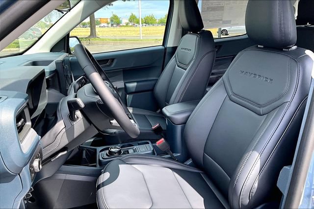 New 2026 Ford Maverick Lariat w/ Black Appearance Package AWD/4WD image 9
