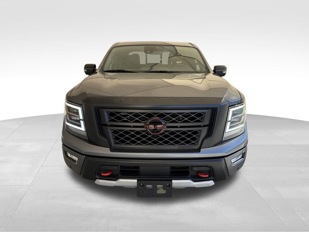 Used 2024 Nissan Titan PRO-4X w/ Pro-4x Convenience Package AWD/4WD image 6