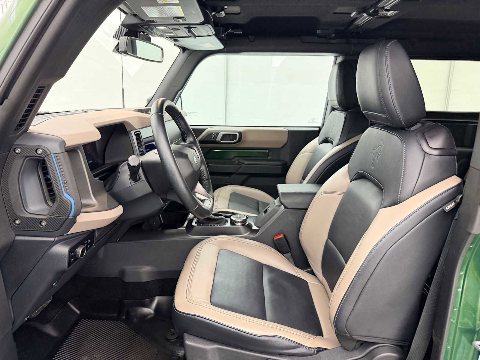 Used 2024 Ford Bronco Wildtrak image 17