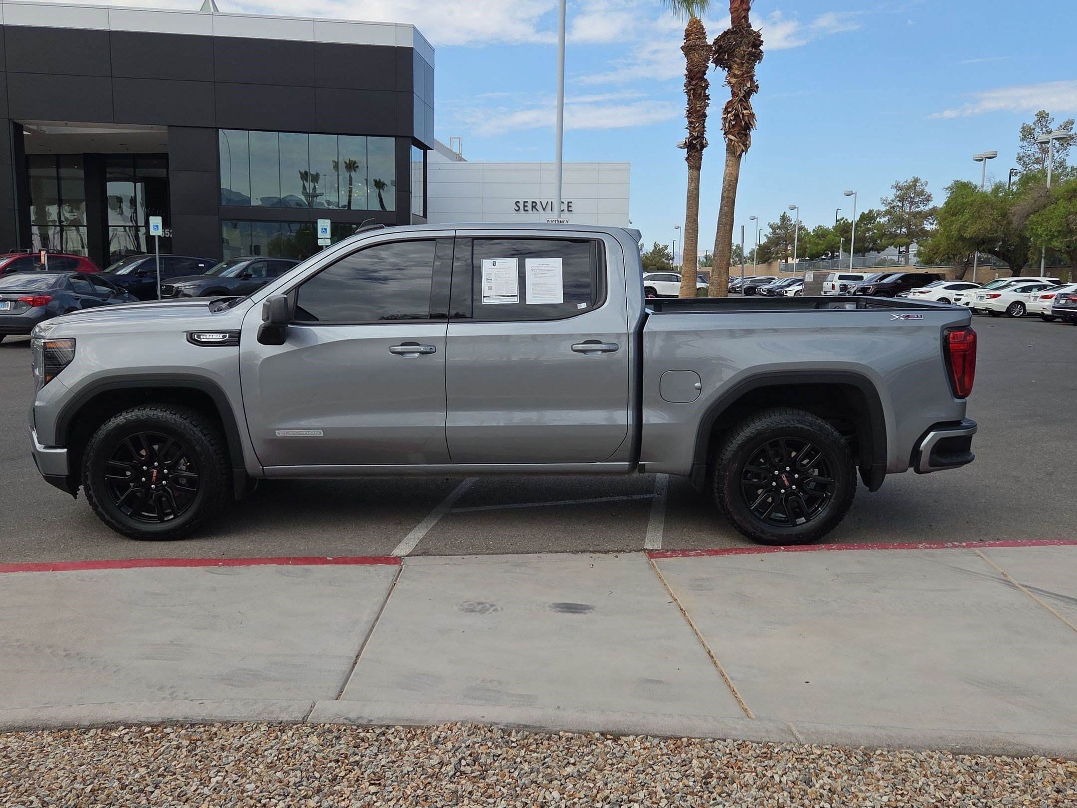Certified 2025 GMC Sierra 1500 Elevation w/ Preferred Package AWD/4WD image 2