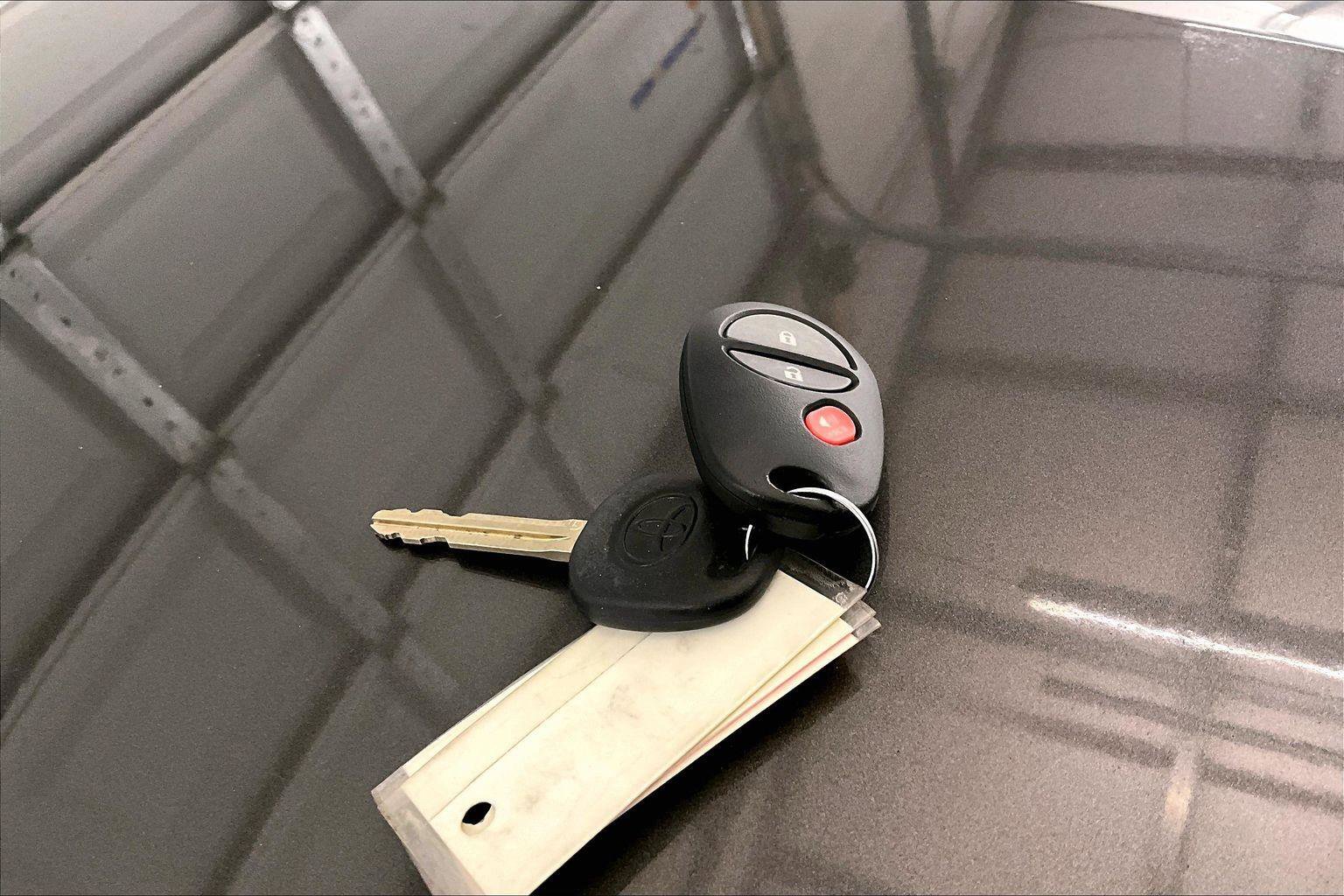 Used 2016 Toyota Tundra SR5 image 9