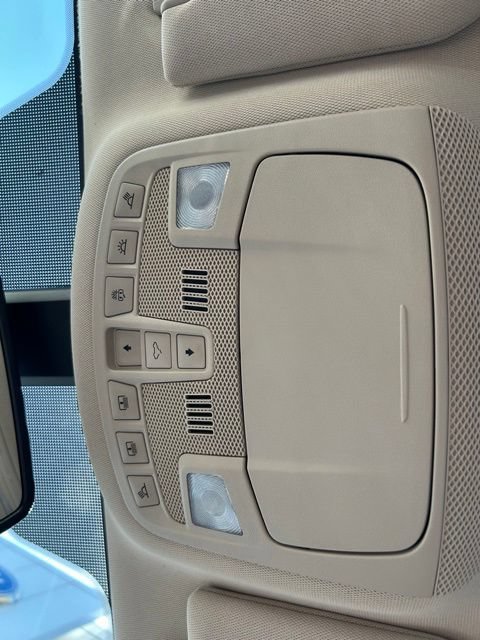 Used 2017 Lincoln MKC Reserve w/ Lincoln MKC Climate Package FWD image 17