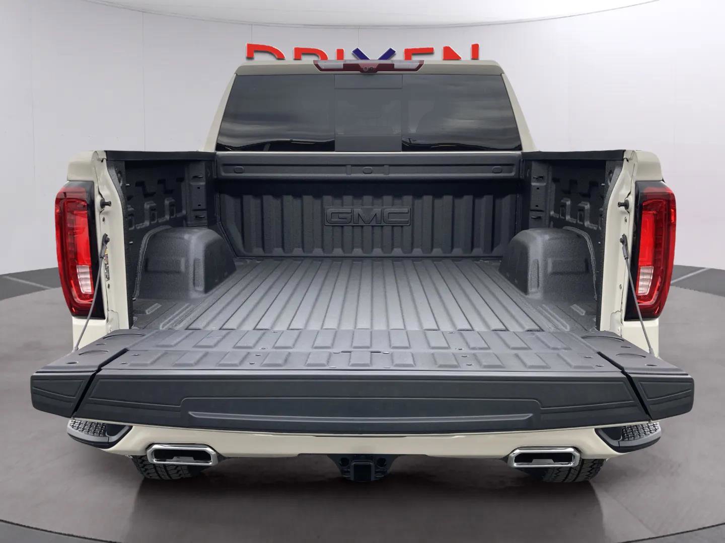 New 2026 GMC Sierra 1500 AT4 w/ AT4 Premium Package image 34