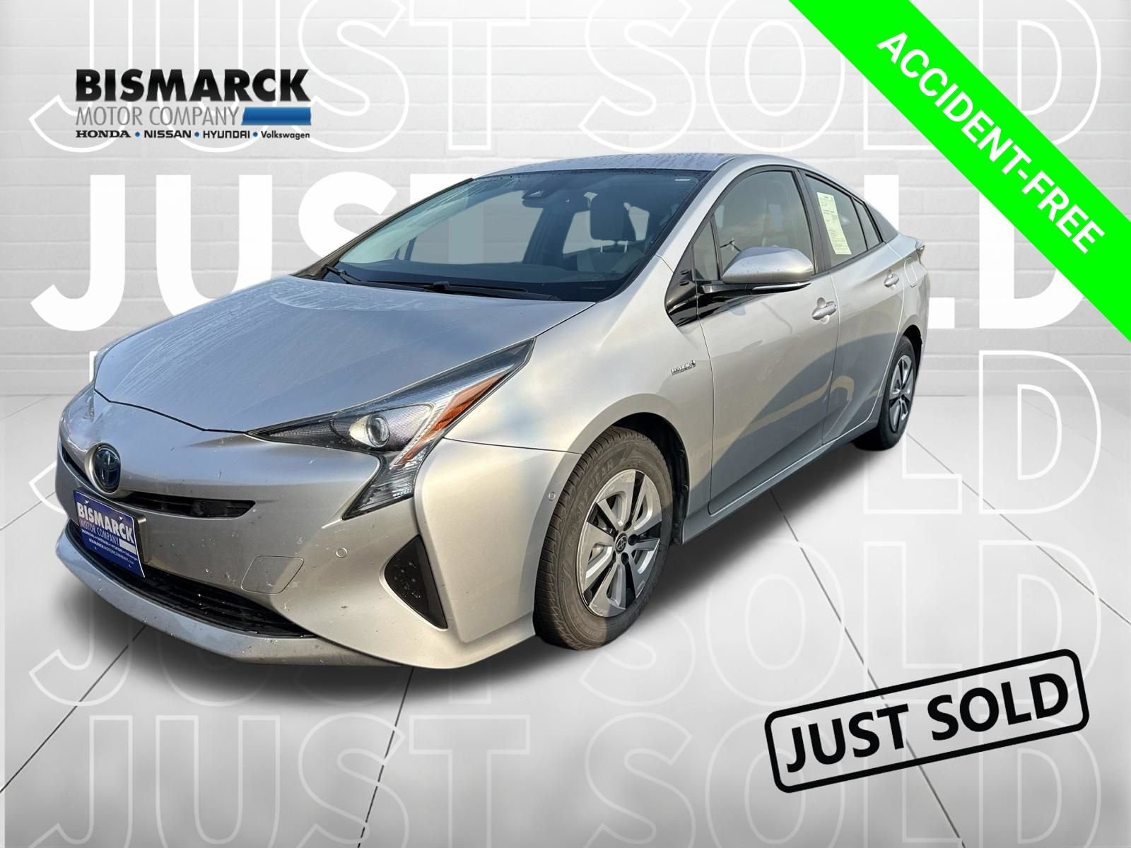 Used 2017 Toyota Prius Two w/ Prius Two Safety Plus Package FWD image 1