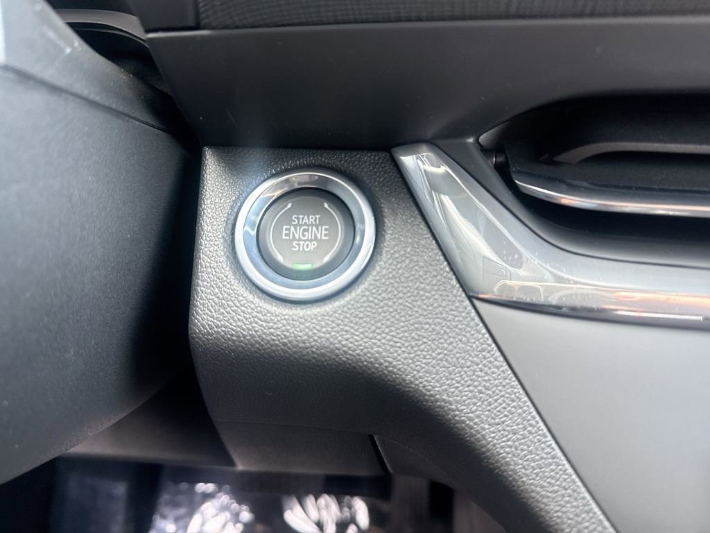 New 2026 Buick Envista Sport Touring w/ Convenience I Package FWD image 16
