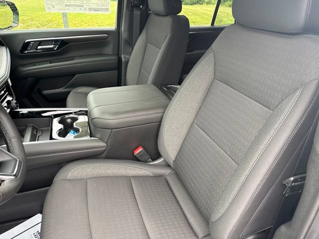 New 2026 Chevrolet Tahoe LS w/ LS Custom Edition AWD/4WD image 16