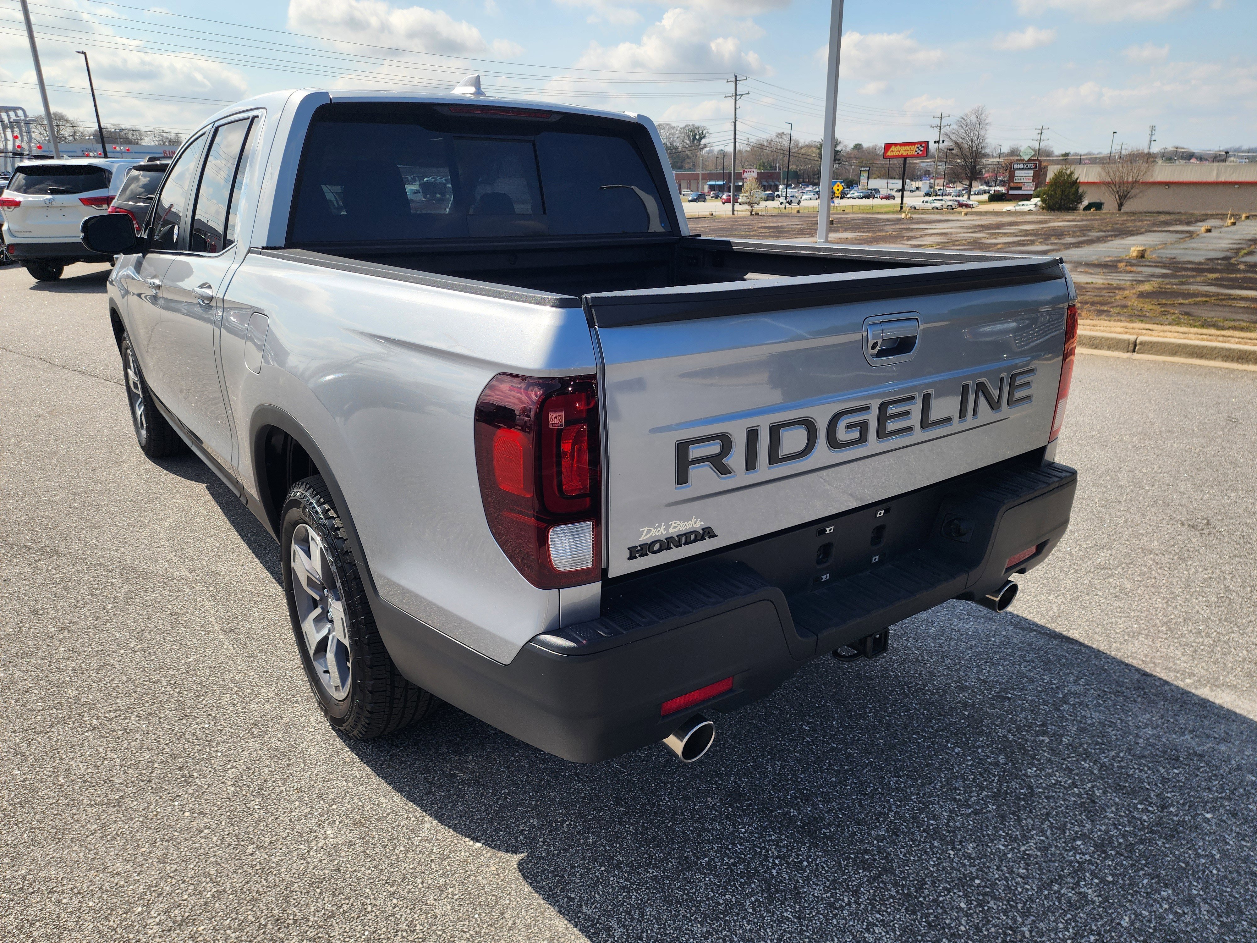 Certified 2024 Honda Ridgeline RTL image 7