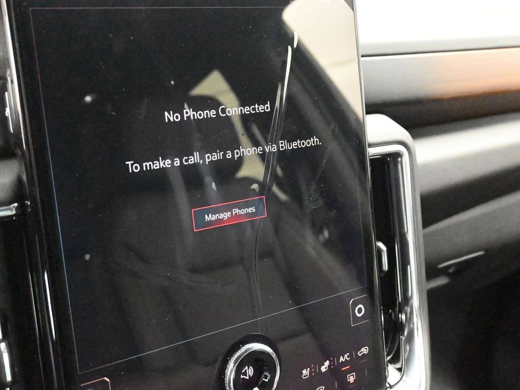 New 2026 GMC Yukon XL Denali w/ Denali Reserve Package image 30