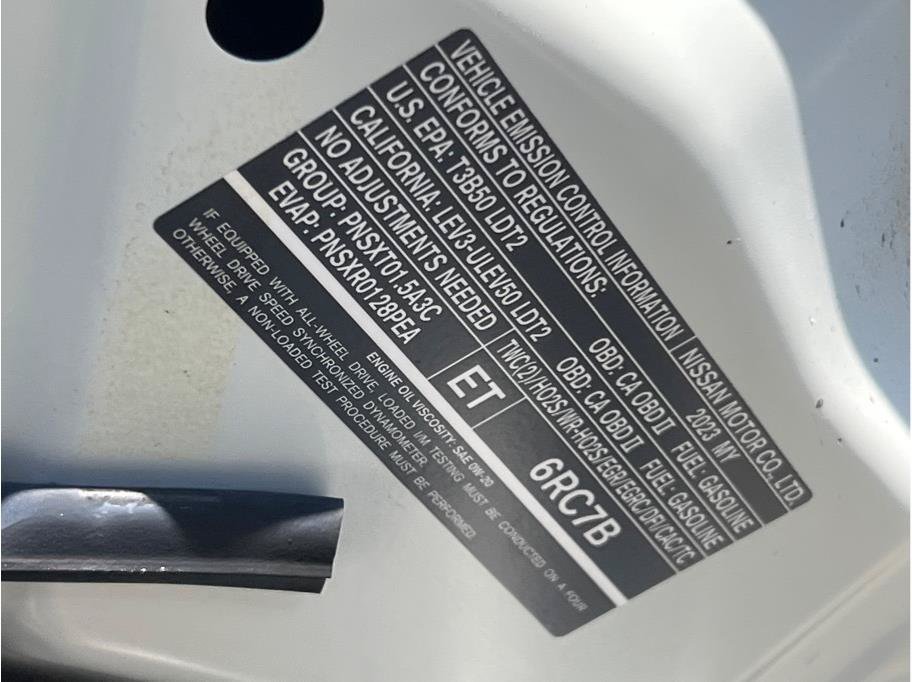 Used 2023 Nissan Rogue SV FWD image 24