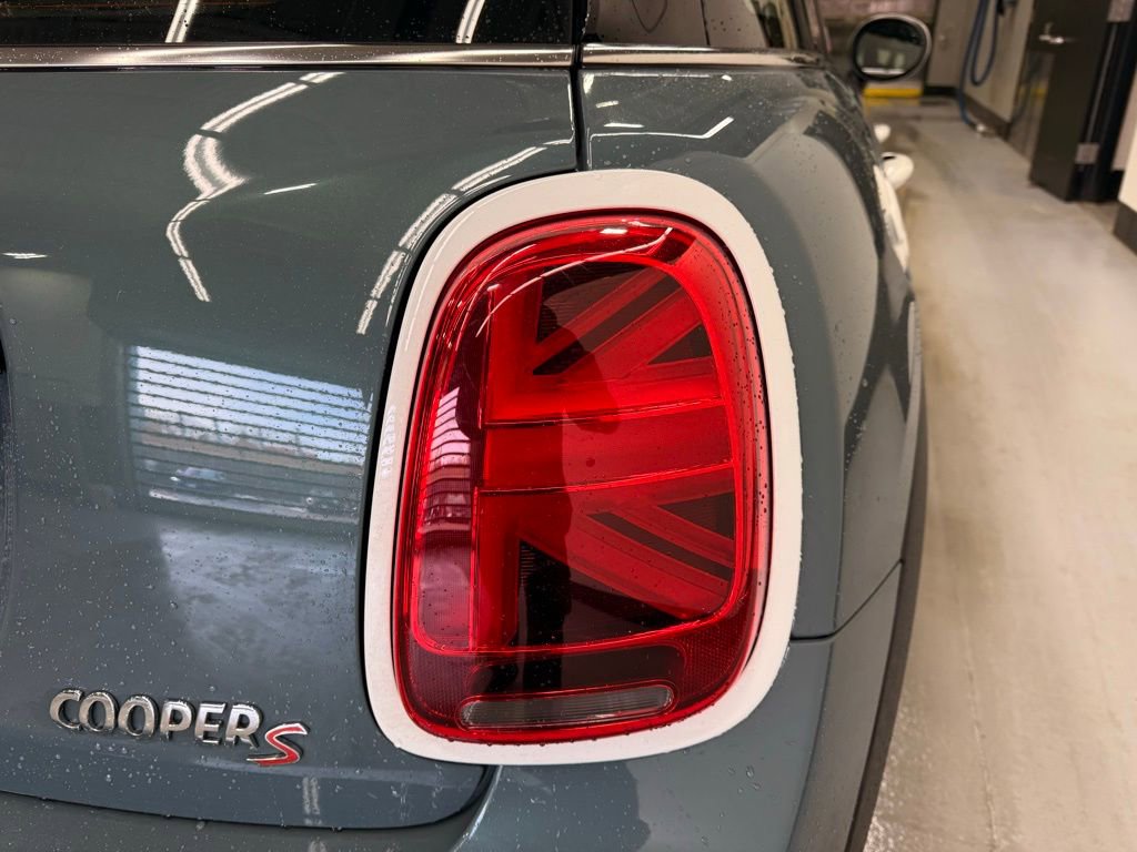 Certified 2023 MINI Cooper S w/ Multitone Edition image 5