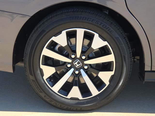 Used 2025 Honda Odyssey EX-L image 9