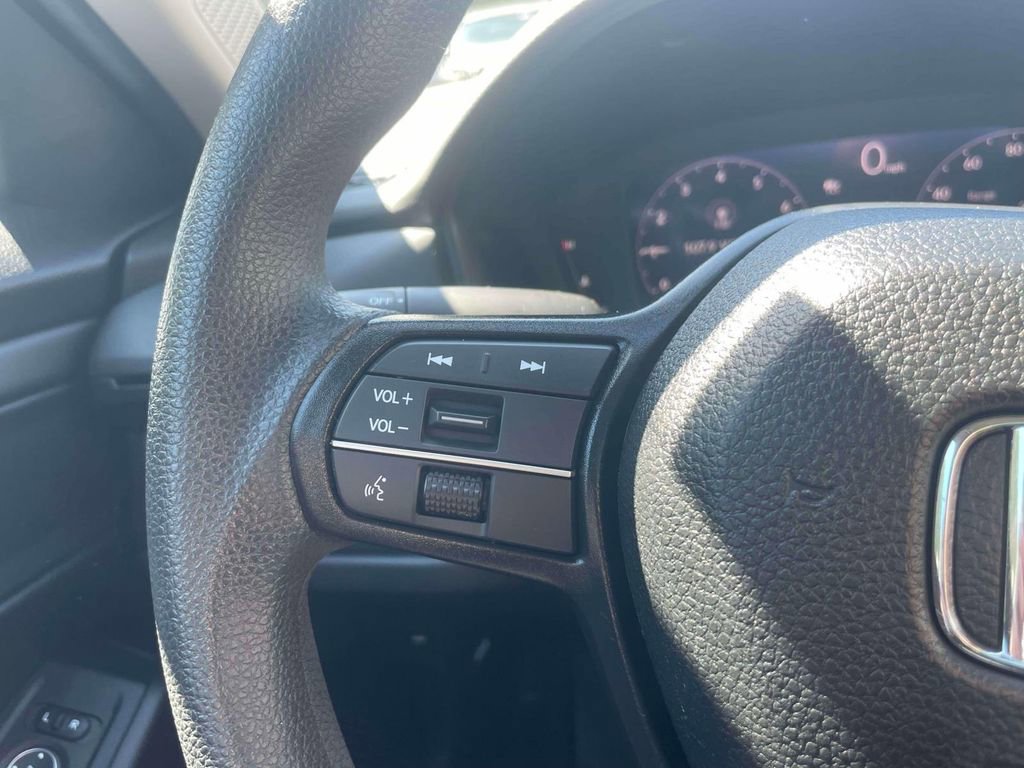 Certified 2024 Honda Accord EX image 22