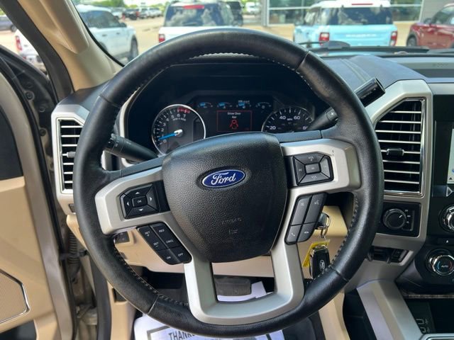 Used 2017 Ford F250 Lariat w/ Lariat Value Package AWD/4WD image 29