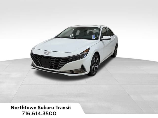 Used 2023 Hyundai Elantra Limited image 3