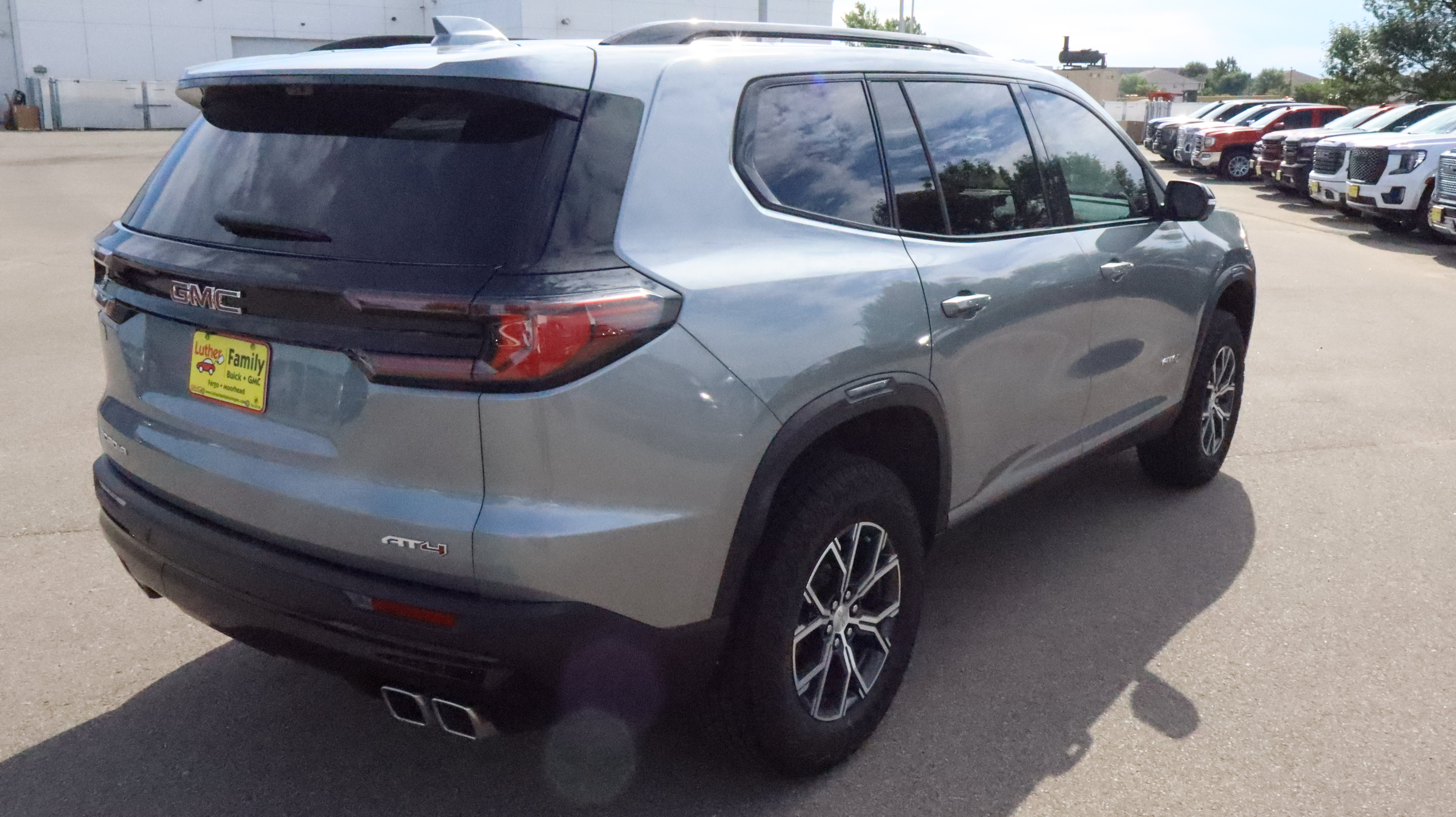 Used 2026 GMC Acadia AT4 w/ LPO, Floor Liner Package AWD/4WD image 7