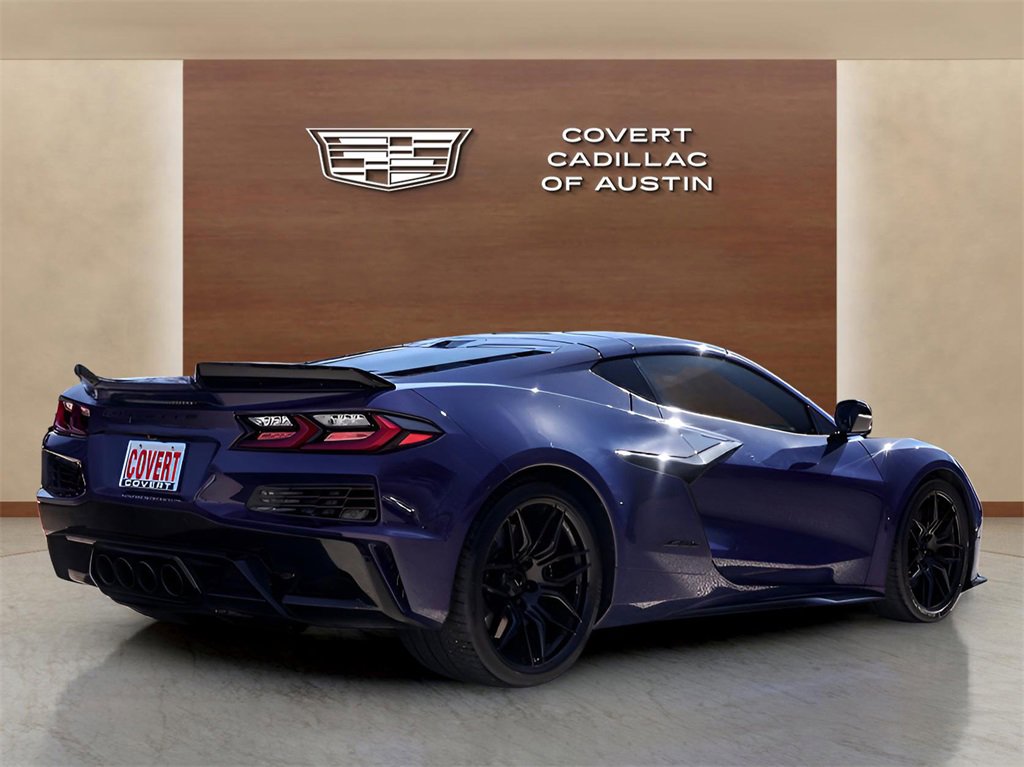 Used 2025 Chevrolet Corvette Z06 w/ Stealth Interior Trim Package image 4