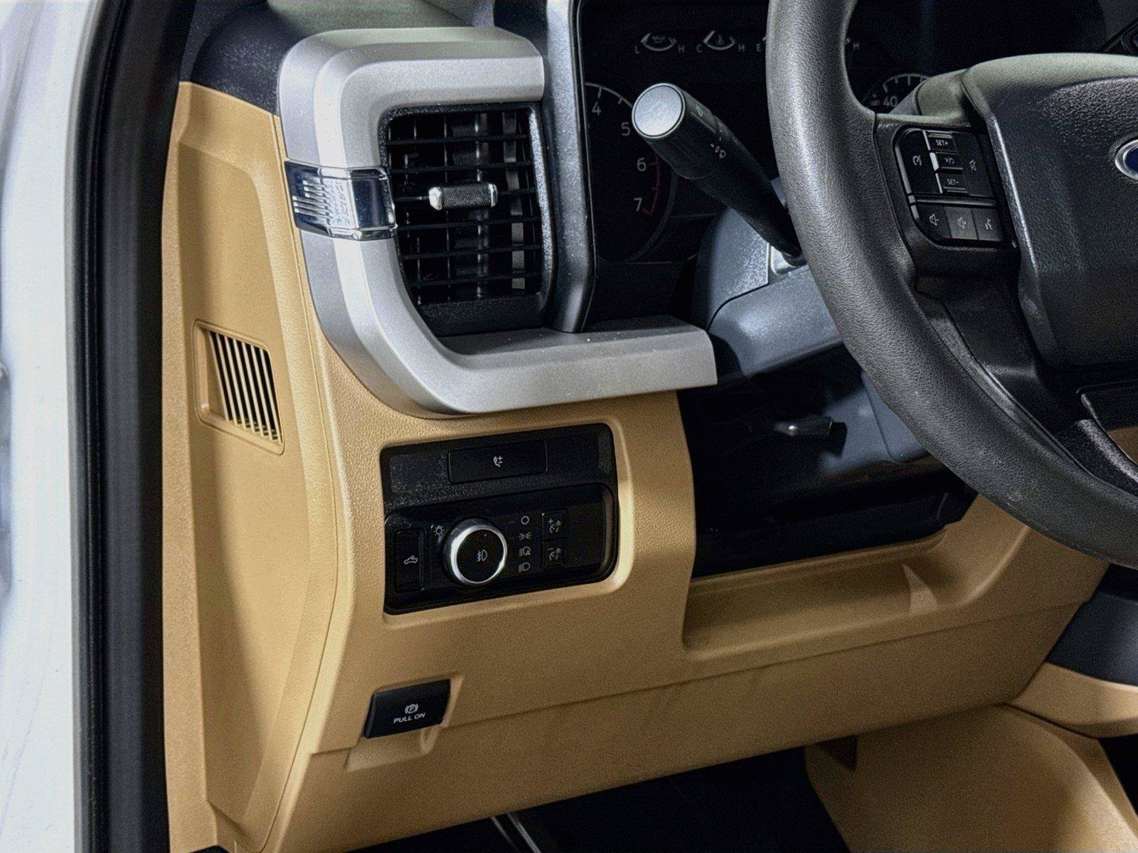 Used 2024 Ford F250 XLT w/ 360-Degree Camera Package AWD/4WD image 8