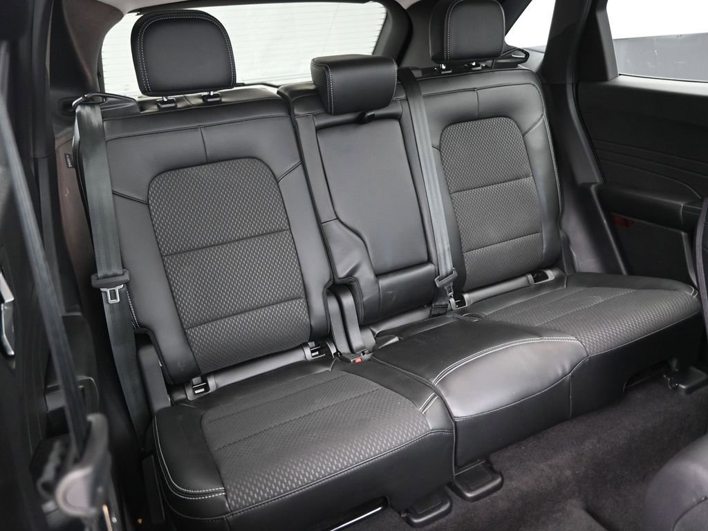New 2024 Ford Escape SE FWD image 12