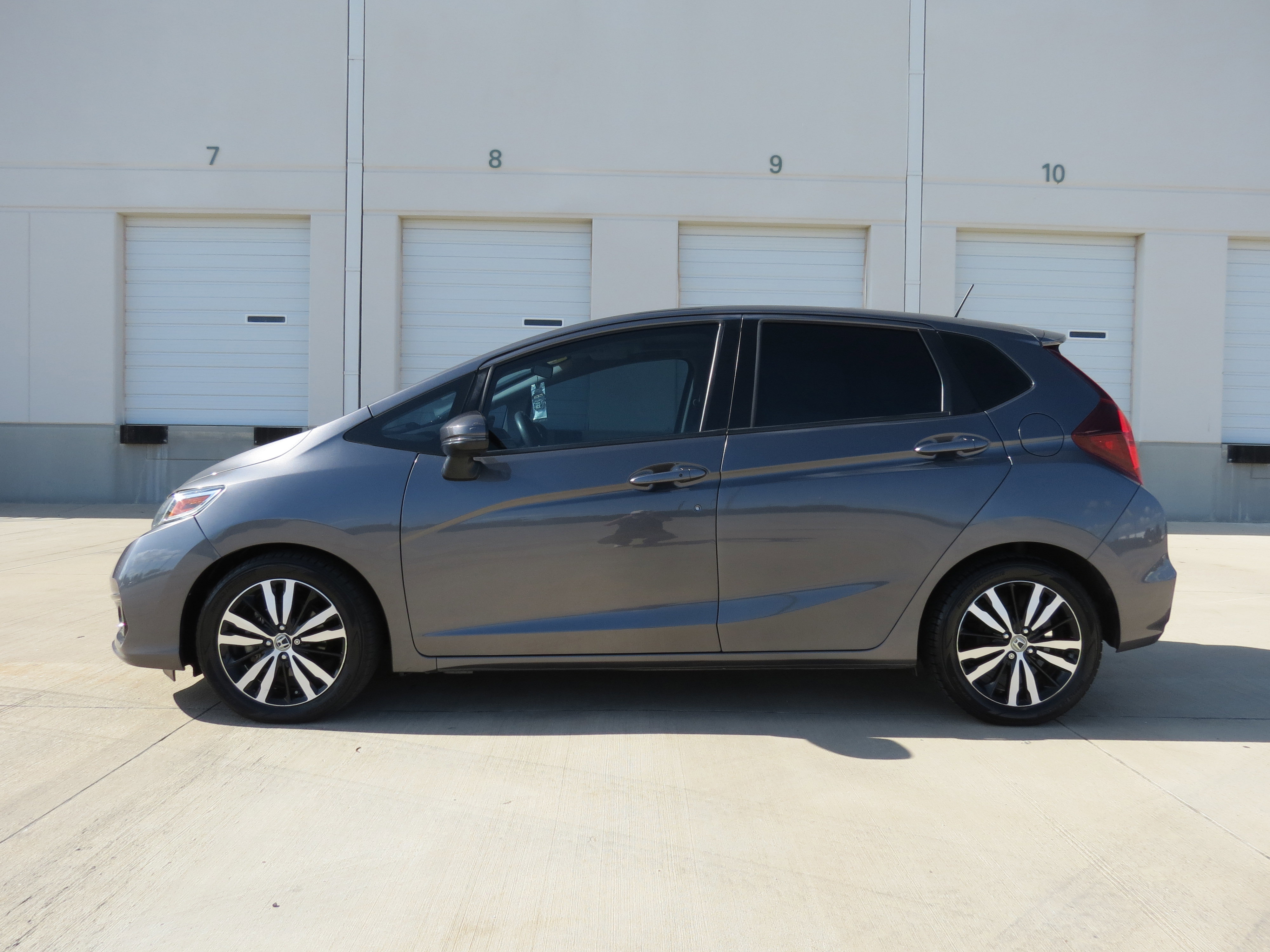 Used 2018 Honda Fit EX image 3