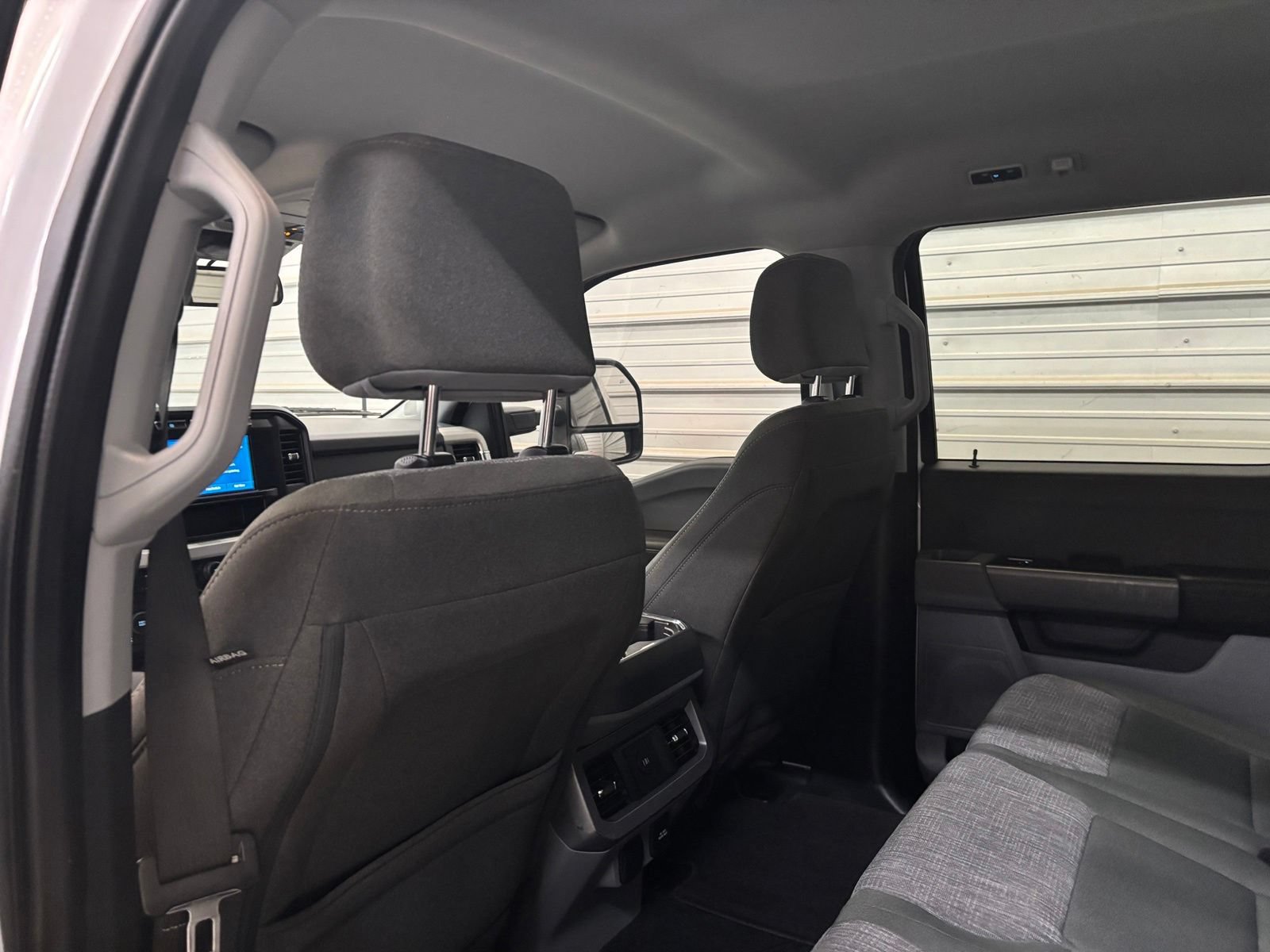 Used 2023 Ford F250 XLT w/ FX4 Off-Road Package AWD/4WD image 22